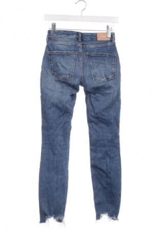 Női farmernadrág Zara, Méret XS, Szín Kék, Ár 7 904 Ft