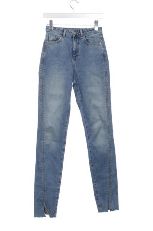 Damskie jeansy Zara, Rozmiar XS, Kolor Niebieski, Cena 103,75 zł