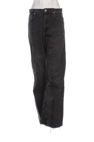 Дамски дънки Zara, Размер S, Цвят Черен, Цена 22,99 лв.