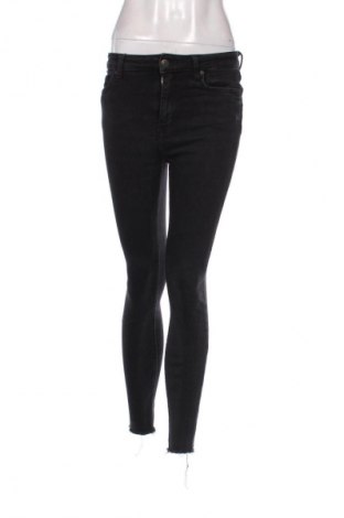 Damskie jeansy Zara, Rozmiar S, Kolor Czarny, Cena 73,99 zł