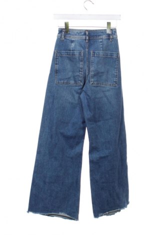 Női farmernadrág Zara, Méret XS, Szín Kék, Ár 6 320 Ft