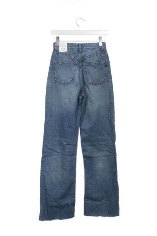 Damskie jeansy Zara, Rozmiar XS, Kolor Niebieski, Cena 143,00 zł