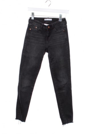Damskie jeansy Zara, Rozmiar S, Kolor Czarny, Cena 62,07 zł