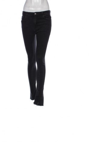 Damskie jeansy Zara, Rozmiar M, Kolor Czarny, Cena 62,07 zł