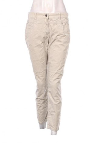 Damen Cordhose C&A, Größe M, Farbe Grau, Preis 9,99 €