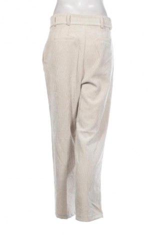 Дамски джинси Unbranded, Размер M, Цвят Бежов, Цена 11,99 лв.