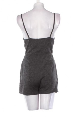 Salopetă scurtă de damă Pull&Bear, Mărime M, Culoare Gri, Preț 82,99 Lei