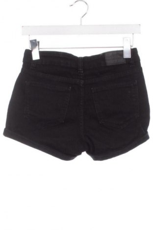 Női rövidnadrág Bershka, Méret XS, Szín Fekete, Ár 3 800 Ft