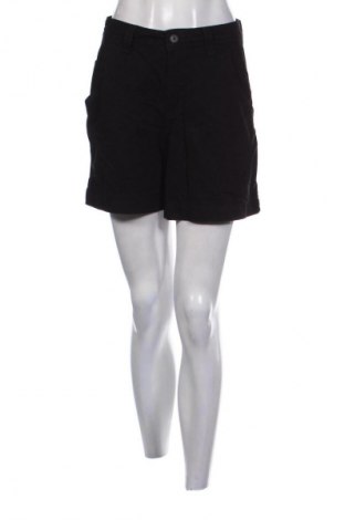 Damskie szorty Bershka, Rozmiar S, Kolor Czarny, Cena 29,99 zł