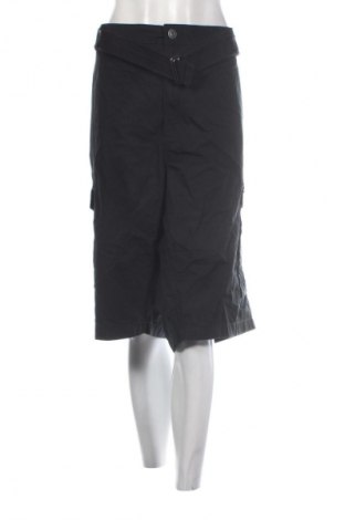Damskie szorty Canda, Rozmiar 5XL, Kolor Czarny, Cena 66,99 zł