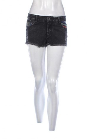 Damskie szorty Glamorous, Rozmiar S, Kolor Czarny, Cena 62,99 zł