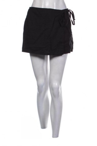 Dámske kraťasy  House, Veľkosť M, Farba Čierna, Cena  6,95 €