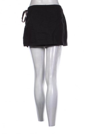 Dámske kraťasy  House, Veľkosť M, Farba Čierna, Cena  6,95 €