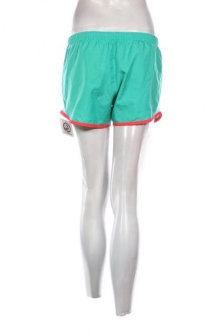Női rövidnadrág Nike, Méret S, Szín Zöld, Ár 4 510 Ft