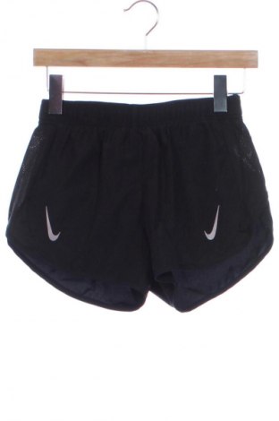 Dámske kraťasy  Nike, Veľkosť XS, Farba Čierna, Cena  13,95 €