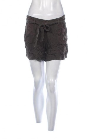 Damen Shorts Opus, Größe S, Farbe Grün, Preis 24,55 €