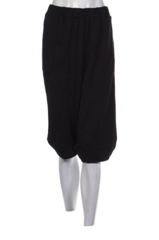 Damen Shorts SHEIN, Größe 3XL, Farbe Schwarz, Preis € 9,99