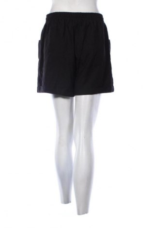Damen Shorts Sinsay, Größe M, Farbe Schwarz, Preis 15,86 €