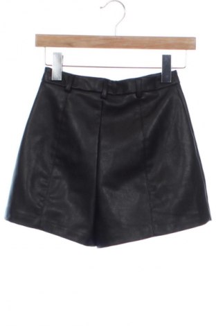 Dámské kraťasy  Stradivarius, Velikost XXS, Barva Černá, Cena  241,00 Kč