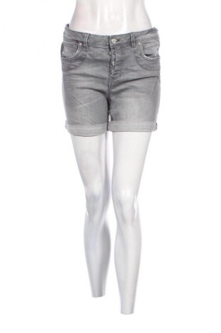 Pantaloni scurți de femei Tom Tailor, Mărime M, Culoare Gri, Preț 71,99 Lei
