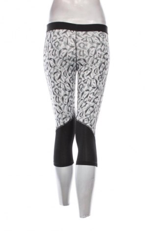 Női leggings Nike, Méret M, Szín Sokszínű, Ár 6 647 Ft