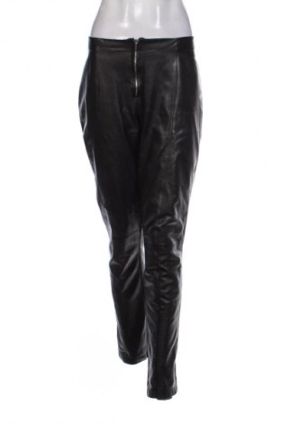 Pantaloni de piele pentru damă Ochnik, Mărime XL, Culoare Negru, Preț 384,99 Lei