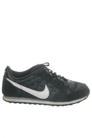 Γυναικεία παπούτσια Nike, Μέγεθος 38, Χρώμα Μαύρο, Τιμή 84,40 €