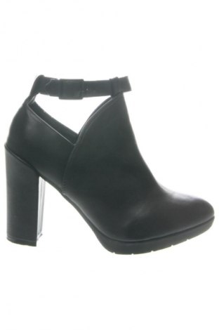 Încălțăminte de damă Unbranded, Mărime 38, Culoare Negru, Preț 89,99 Lei