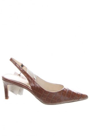 Dámske topánky  Zara, Veľkosť 39, Farba Viacfarebná, Cena  47,57 €
