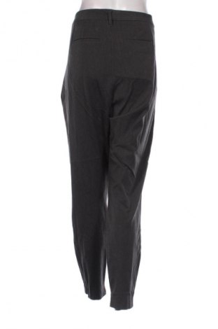 Damskie spodnie Amazon Essentials, Rozmiar XXL, Kolor Szary, Cena 95,99 zł