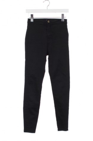 Dámské kalhoty  Bershka, Velikost XS, Barva Černá, Cena  367,00 Kč