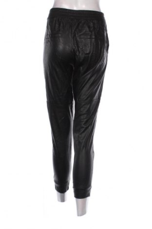 Női nadrág Bershka, Méret S, Szín Fekete, Ár 5 029 Ft