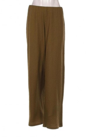 Damenhose Bershka, Größe L, Farbe Grün, Preis 15,00 €