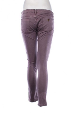 Damenhose Guess, Größe M, Farbe Lila, Preis € 38,36