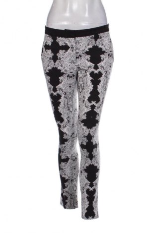 Dámské kalhoty  H&M, Velikost S, Barva Vícebarevné, Cena  367,00 Kč