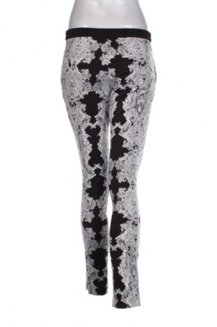 Dámské kalhoty  H&M, Velikost S, Barva Vícebarevné, Cena  367,00 Kč