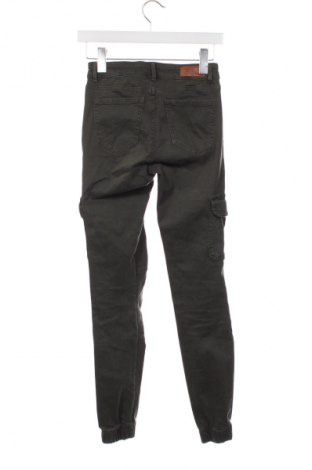 Pantaloni de femei ONLY, Mărime XS, Culoare Verde, Preț 70,97 Lei