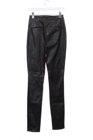 Damenhose Reserved, Größe M, Farbe Schwarz, Preis 15,00 €