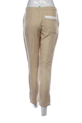 Pantaloni de femei United Colors Of Benetton, Mărime M, Culoare Bej, Preț 108,04 Lei