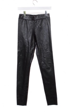 Pantaloni de femei Vero Moda, Mărime XS, Culoare Negru, Preț 38,99 Lei