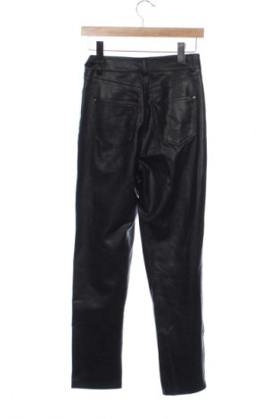 Дамски панталон Zara, Размер XS, Цвят Черен, Цена 21,33 лв.