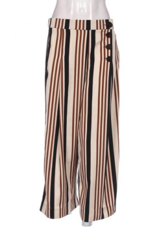 Damenhose Zara, Größe M, Farbe Mehrfarbig, Preis 16,95 €
