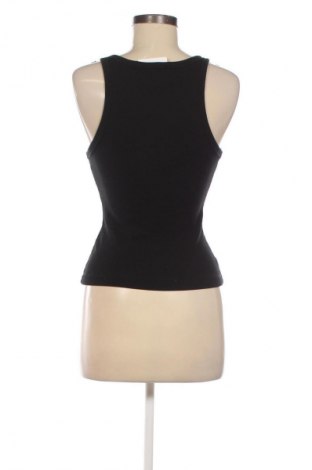 Dámské tilko  Pull&Bear, Velikost M, Barva Černá, Cena  223,00 Kč