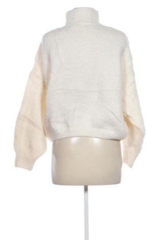 Damenpullover By Clara, Größe M, Farbe Weiß, Preis 12,99 €