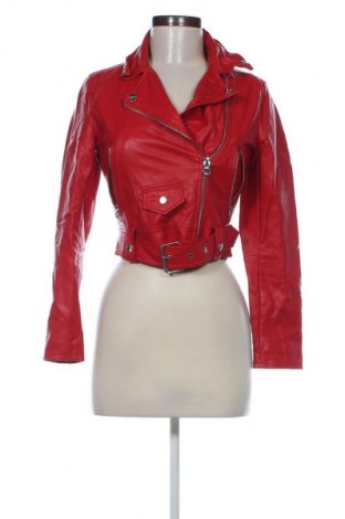 Dámská kožená bunda  Bershka, Velikost XS, Barva Červená, Cena  734,00 Kč