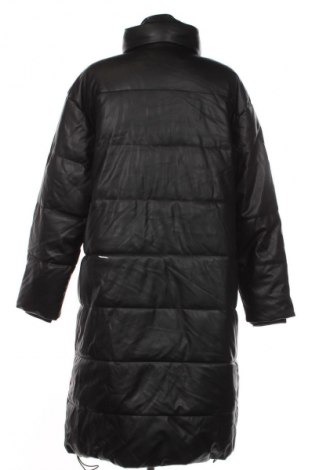 Дамско кожено яке Zara, Размер M, Цвят Черен, Цена 40,99 лв.