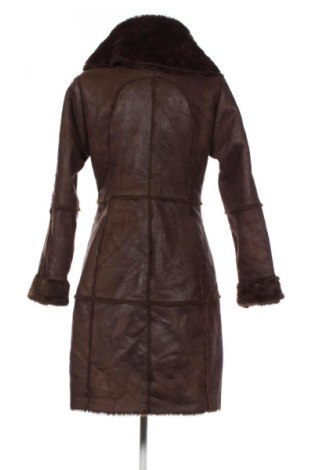 Дамско палто Yessica, Размер S, Цвят Кафяв, Цена 47,99 лв.