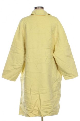 Дамско палто Zara, Размер M, Цвят Жълт, Цена 71,99 лв.