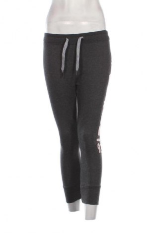 Pantaloni trening de femei Janina, Mărime S, Culoare Gri, Preț 53,99 Lei