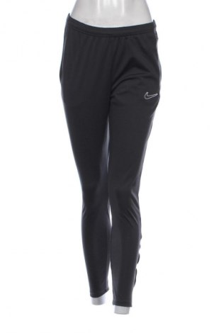 Női sport nadrág Nike, Méret S, Szín Szürke, Ár 8 200 Ft